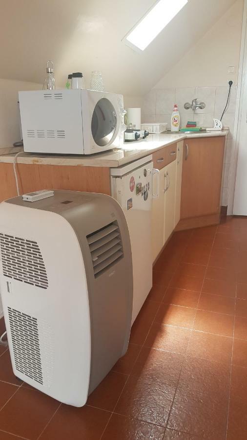 Csalad-Barat Apartman Balatonlelle Exterior foto